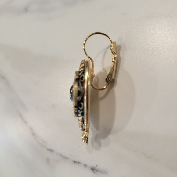 Beautiful pair of Michal Golan vintage style earrings - Picture 2 of 4